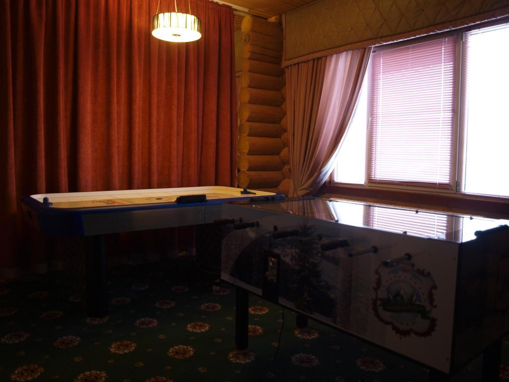 Spa Hotel Zoryani Karpaty Viharos Kültér fotó
