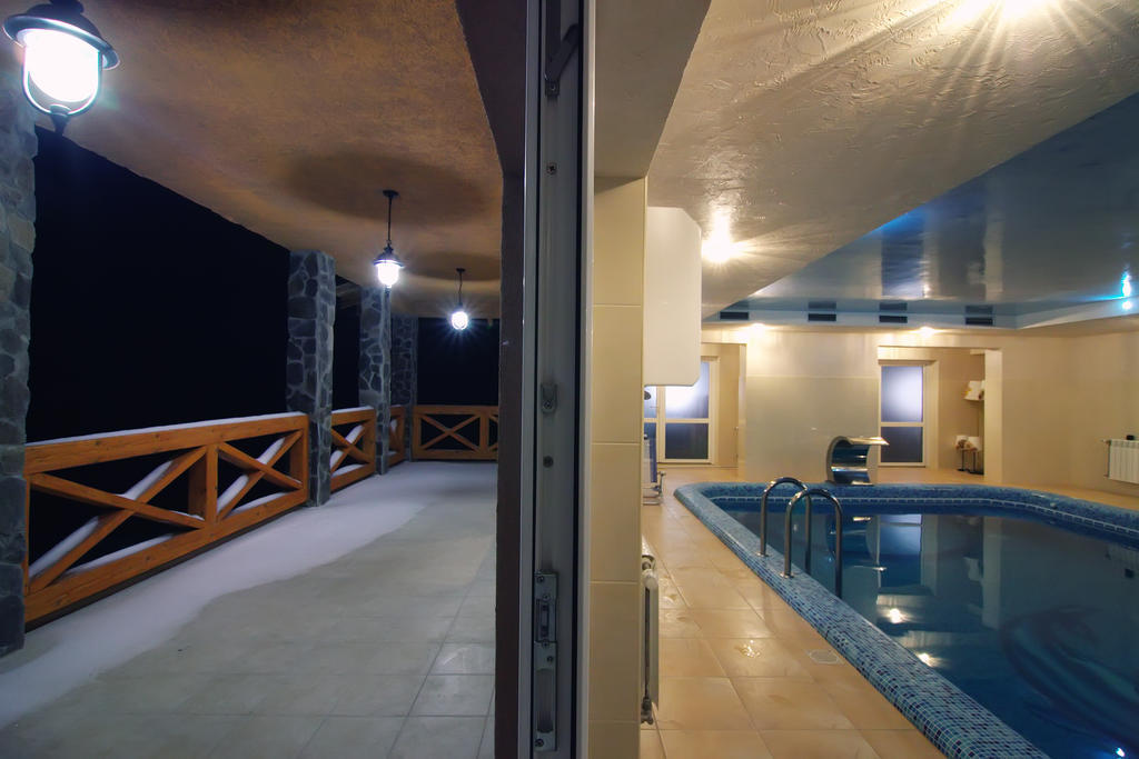 Spa Hotel Zoryani Karpaty Viharos Kültér fotó